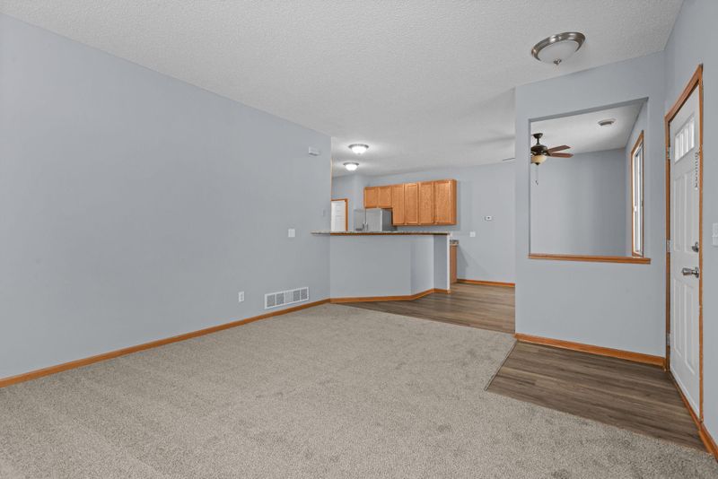 1844 Mockingbird Ave, Shakopee, MN 55379