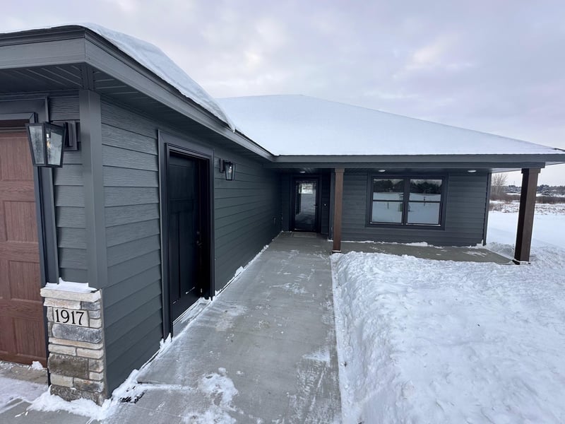 1917 68th Ave N, Saint Cloud, MN 56303