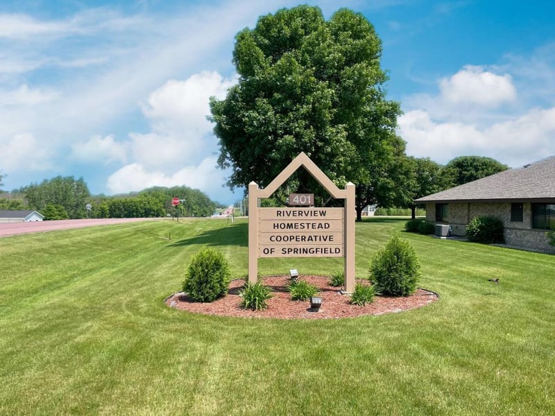 401 S County Road 5 #112, Springfield, MN 56087