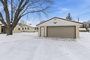 1024 32nd Ave N, Saint Cloud, MN 56303