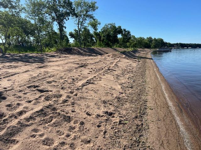 123 River View Rd, Ottertail, MN 56571
