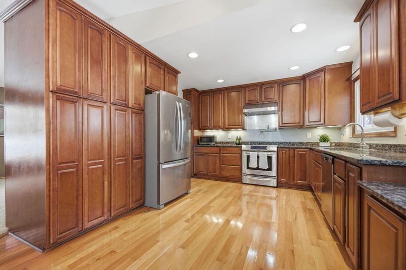 2420 Mounds Ave, New Brighton, MN 55112