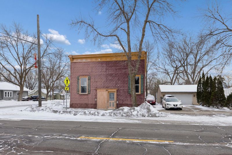 360 Front St, Biscay, MN 55336
