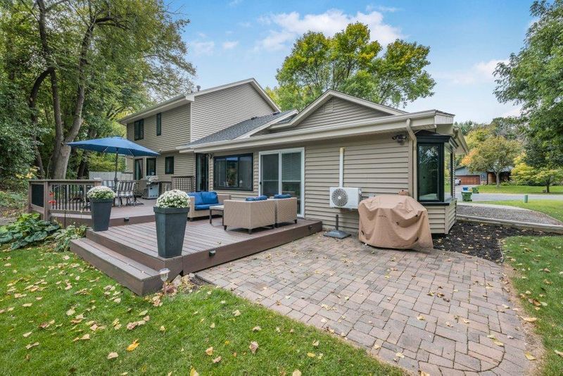 9740 67th Ave N, Maple Grove, MN 55369