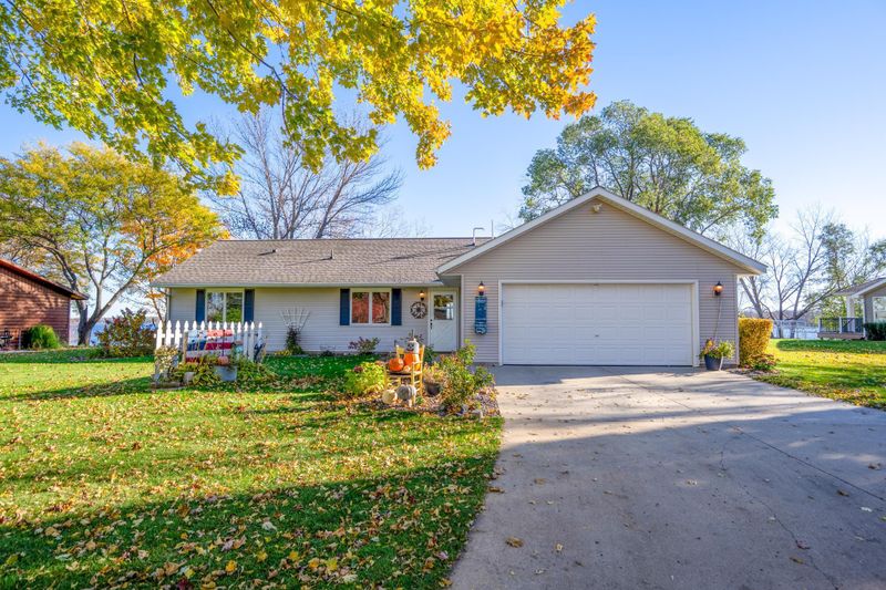 13423 44th St NE, Spicer, MN 56288