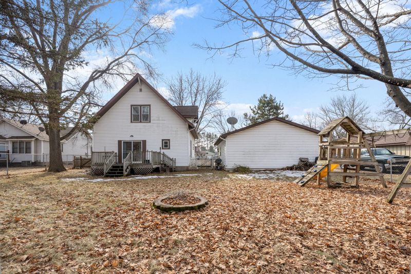 1763 9th St, White Bear Lake, MN 55110