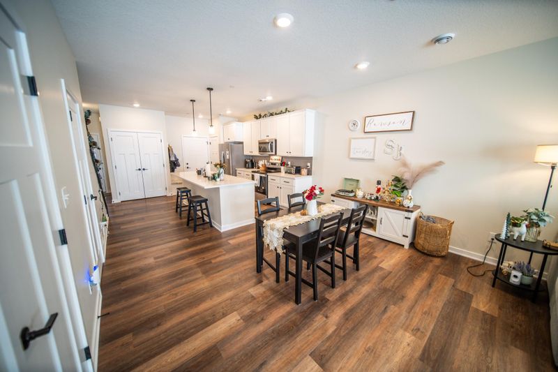 5212 Harvest Square Pl NW, Rochester, MN 55901