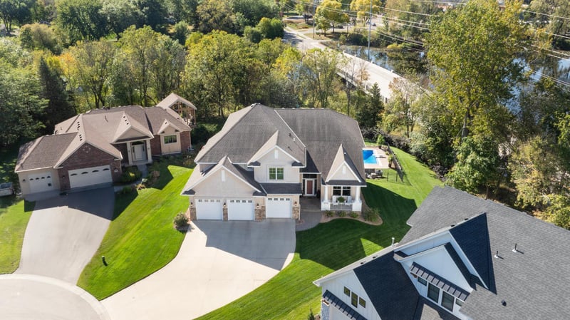 17179 Padons Dr, Eden Prairie, MN 55346