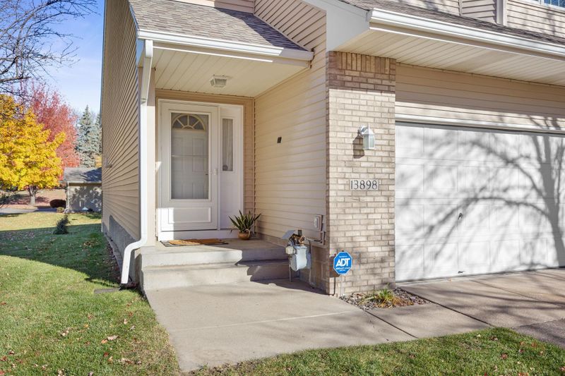 13898 85th Pl N, Maple Grove, MN 55369