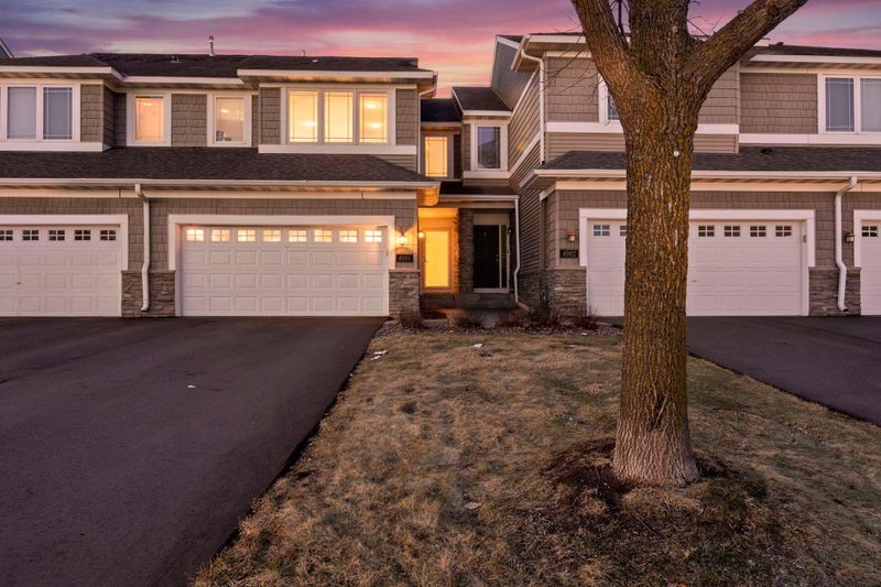 4986 Archer Ln N, Plymouth, MN 55446