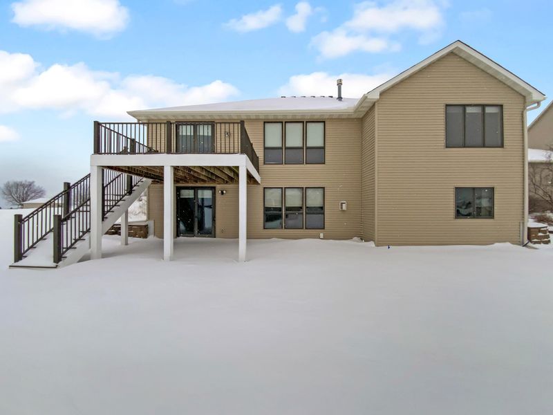 515 Saxon Dr, Elko New Market, MN 55054