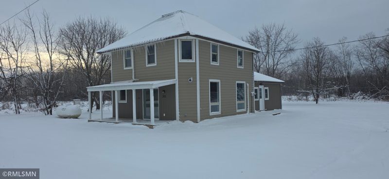 305 S Hill Ave, Ogilvie, MN 56358