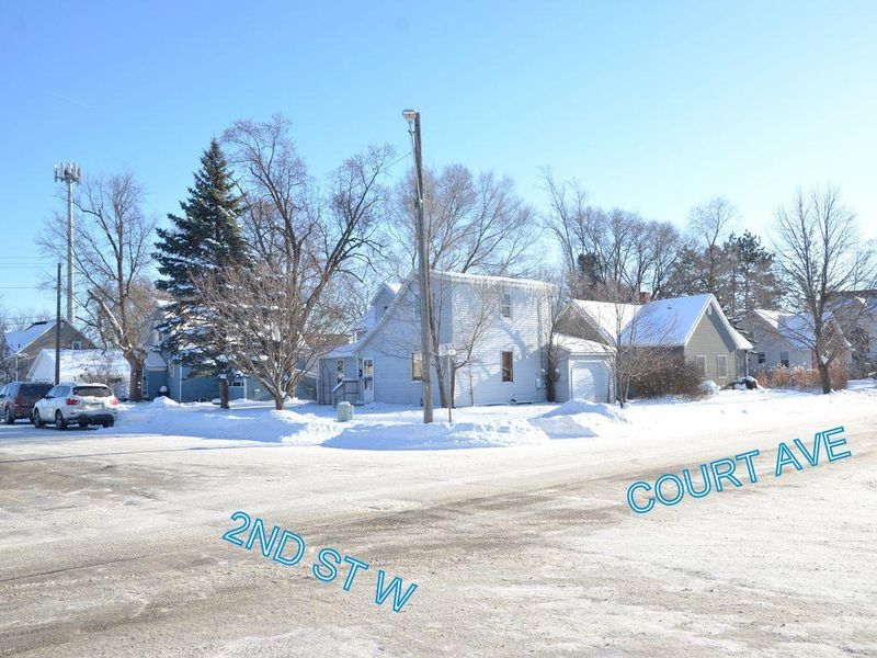 312 2nd St W, Park Rapids, MN 56470