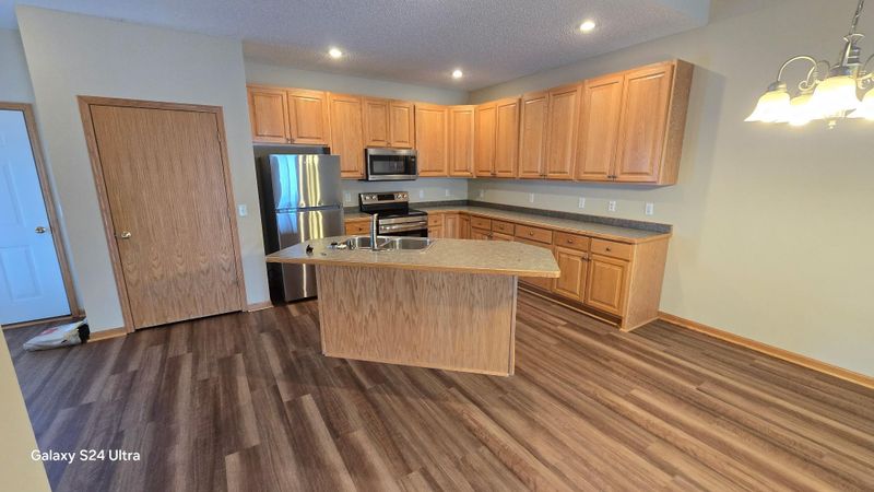 11683 Alpine Dr, Monticello, MN 55362