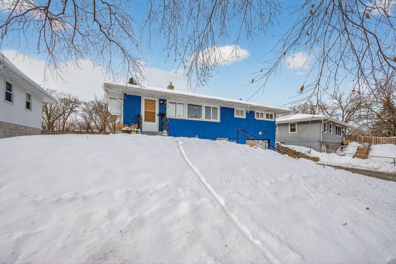 1151 Herbert St, Saint Paul, MN 55106
