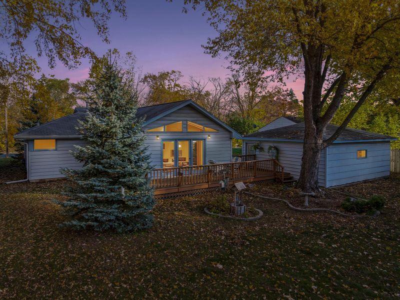 10516 Abbott Ave S, Bloomington, MN 55431