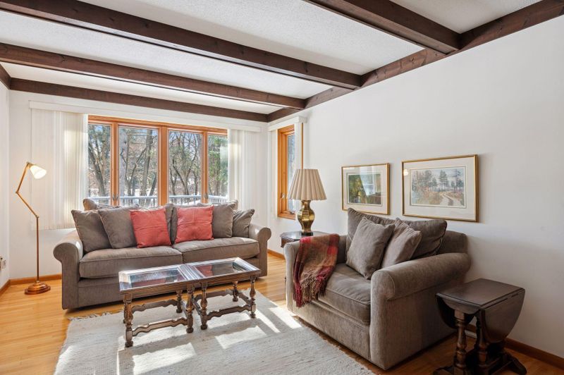 410 Totem Rd, Saint Paul, MN 55119