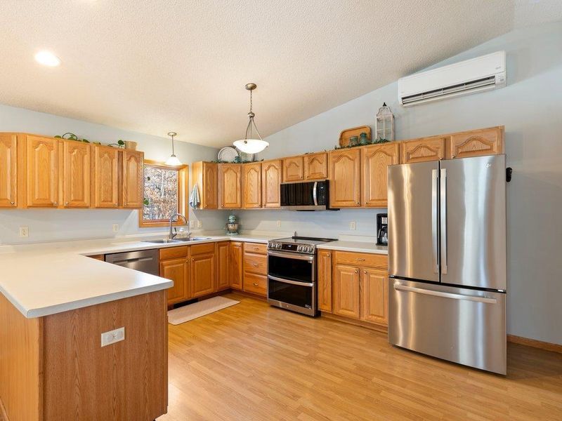 3884 Woodlawn St, Brainerd, MN 56401