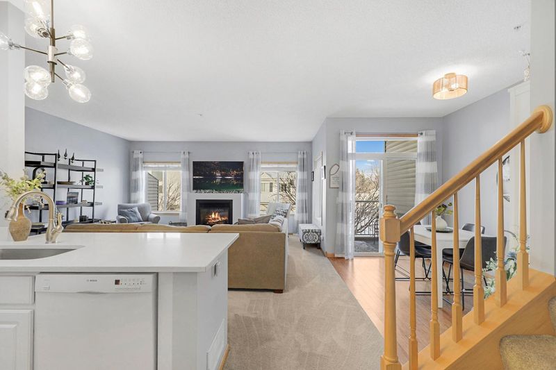 3844 Abercrombie Ln, Stillwater, MN 55082