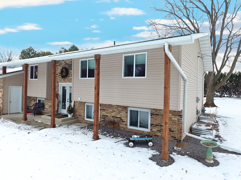 2025 Edgewood Dr, Owatonna, MN 55060