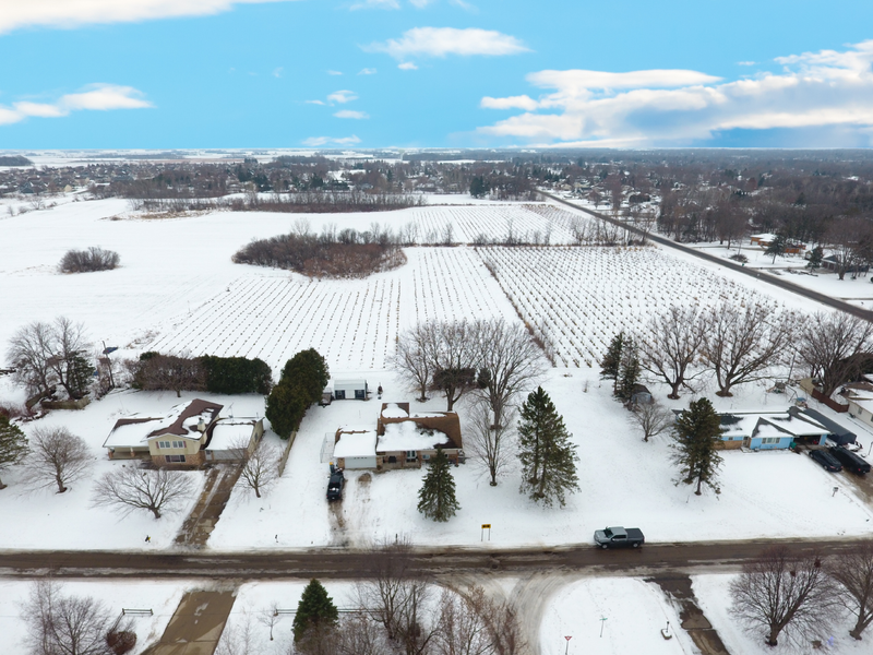 2025 Edgewood Dr, Owatonna, MN 55060