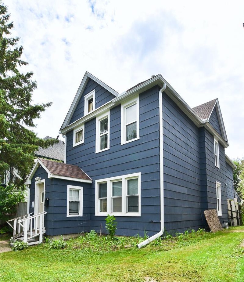 400 Blair Ave, Saint Paul, MN 55103