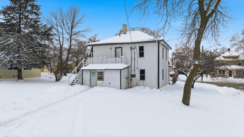 155 Excelsior Ave N, Annandale, MN 55302