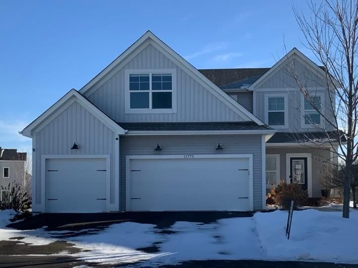 11775 33rd St N, Lake Elmo, MN 55042