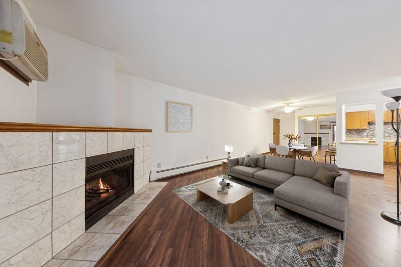 3425 Golfview Dr #112, Eagan, MN 55123