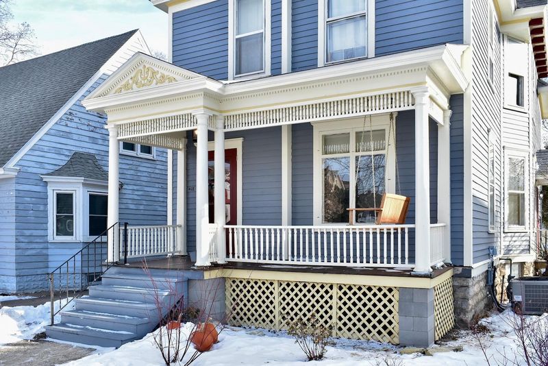 418 Wilson St, Winona, MN 55987