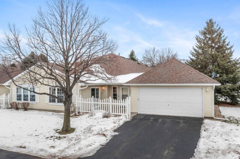 2003 10th Ave W, Shakopee, MN 55379