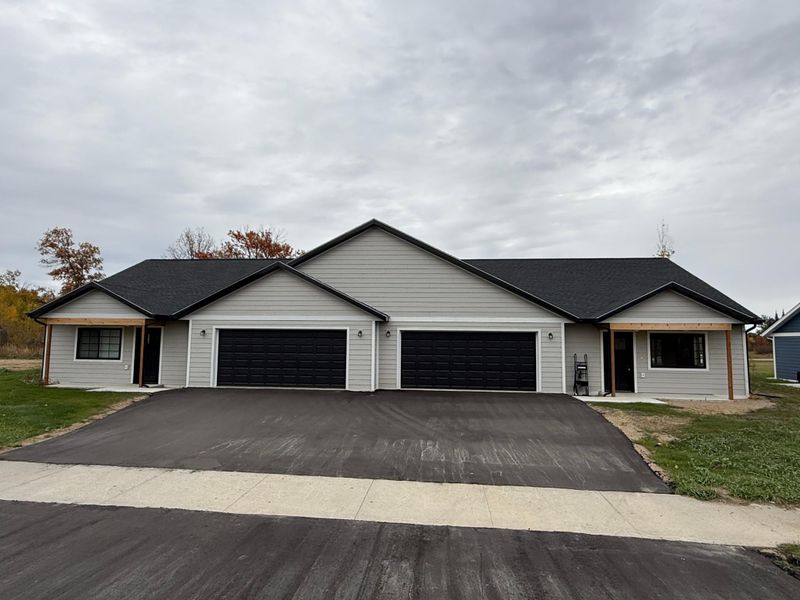 6809 Hamilton Pk NW #12, Bemidji, MN 56601