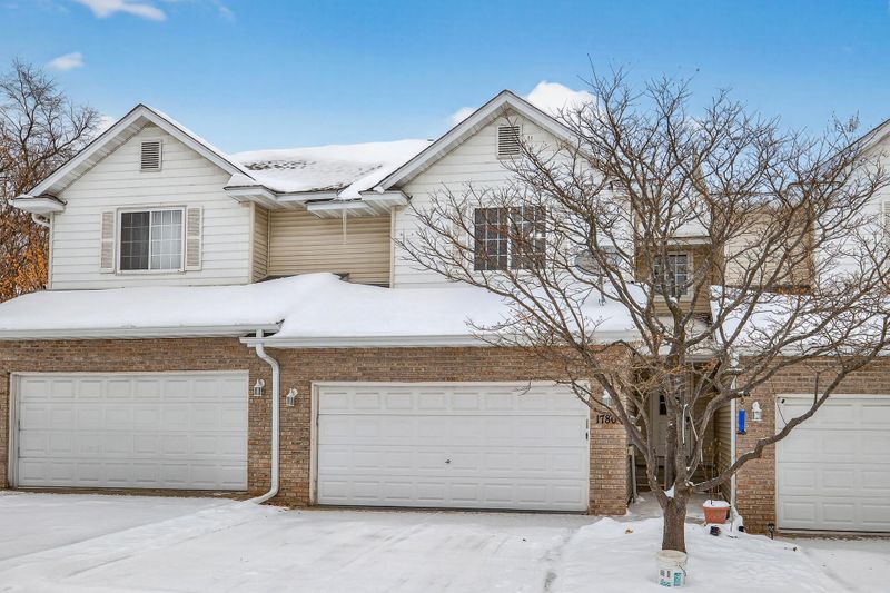 1780 Talon Trl, Eagan, MN 55122