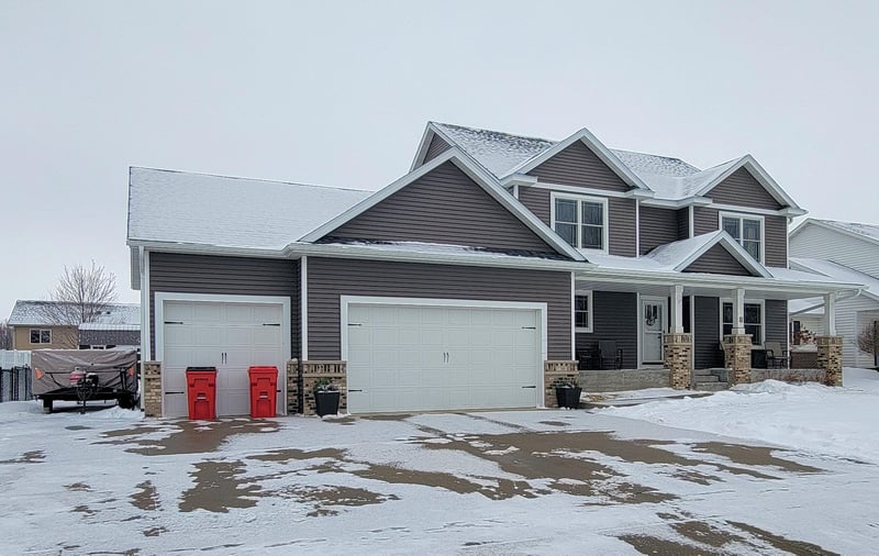 1308 4th St NW, Kasson, MN 55944