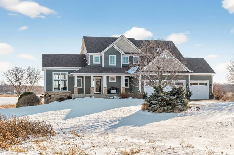 26415 Wyldewood Dr, Webster, MN 55088