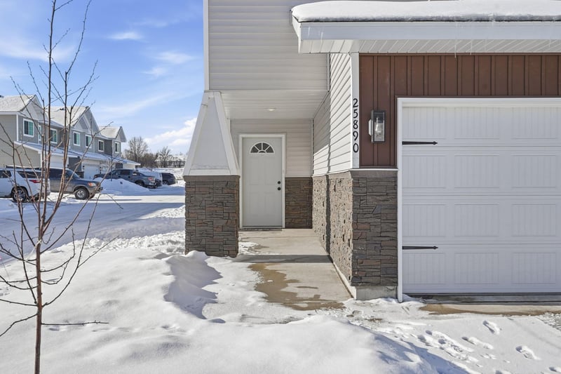 25890 Oriole St, Elko New Market, MN 55054