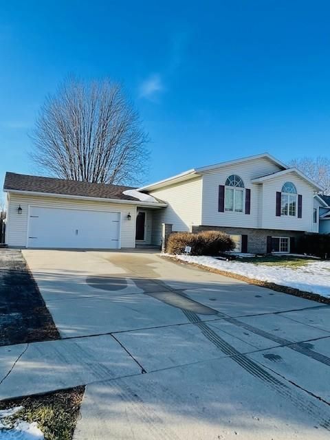 5505 23rd Ave NW, Rochester, MN 55901