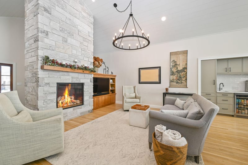 8501 Westmoreland Ln, Saint Louis Park, MN 55426