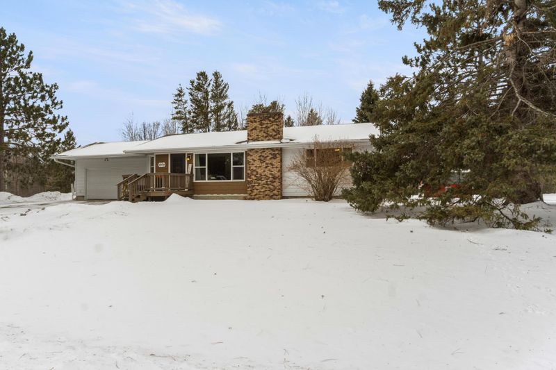 7021 Dickinson Dr NW, Bemidji, MN 56601