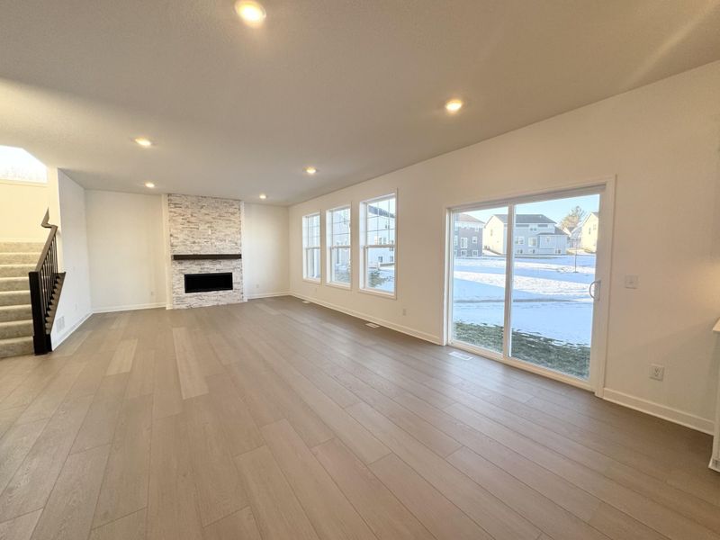 3130 Sugar Maple Dr, Chaska, MN 55318