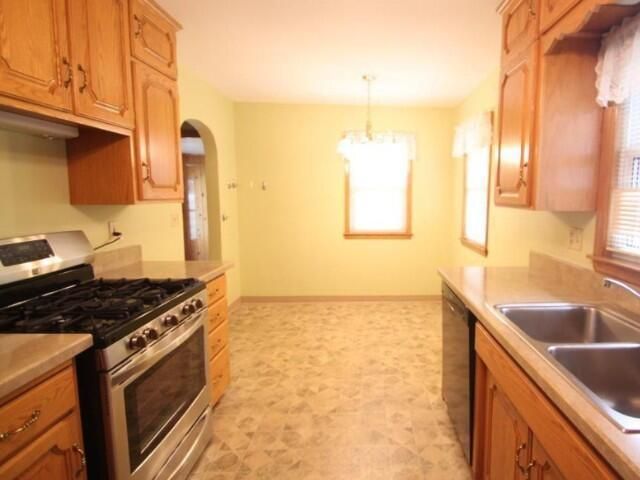 27 22nd Ave S, Saint Cloud, MN 56301