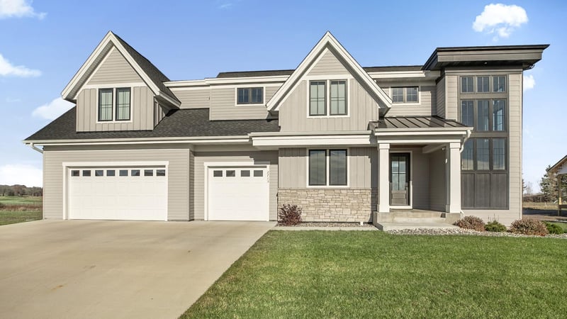 2713 Lehman Ct, Sartell, MN 56377