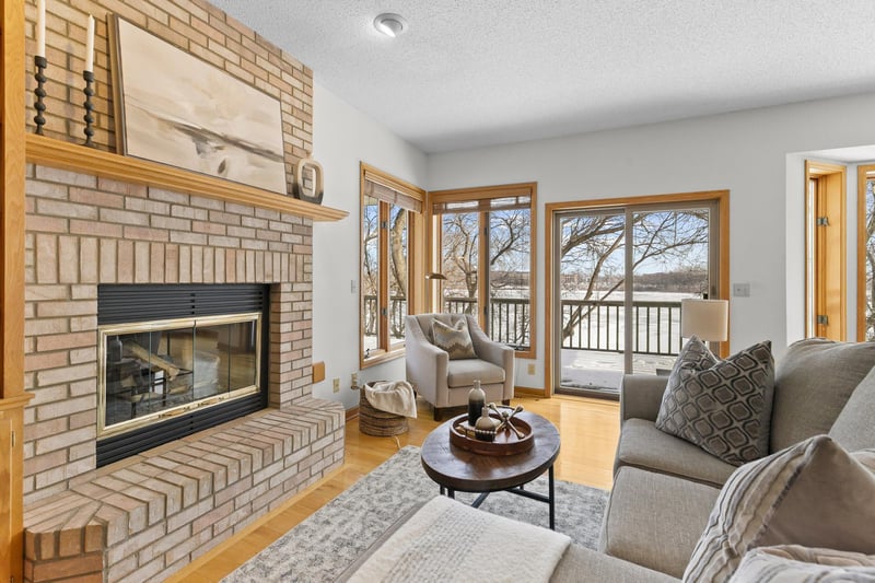 1181 12th Ave NW, New Brighton, MN 55112