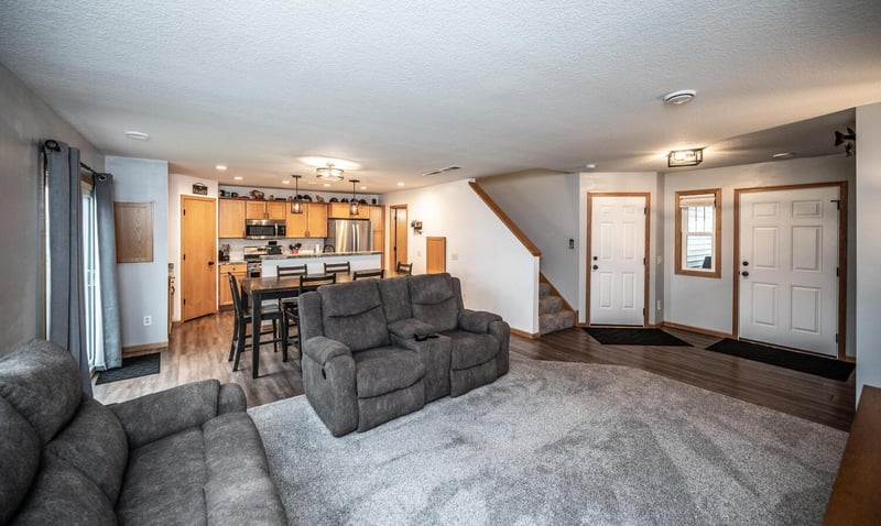 25830 Oriole St, Elko New Market, MN 55054