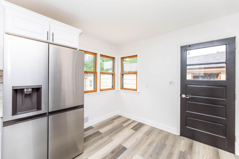 2454 Long Lake Rd, New Brighton, MN 55112