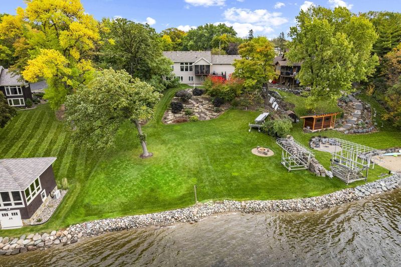 3517 Siems Ct, Arden Hills, MN 55112