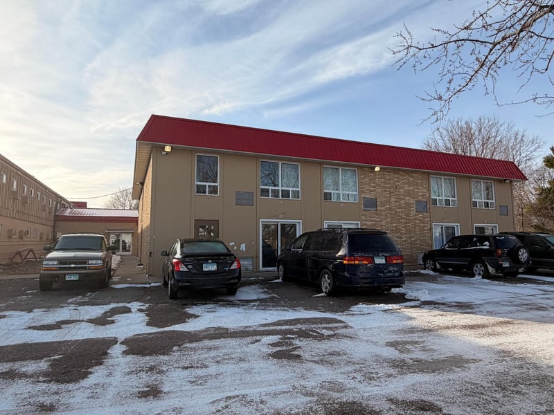 1923 Dover St, Worthington, MN 56187