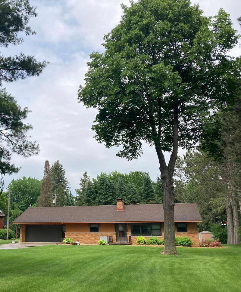 11750 W River Rd, Champlin, MN 55316