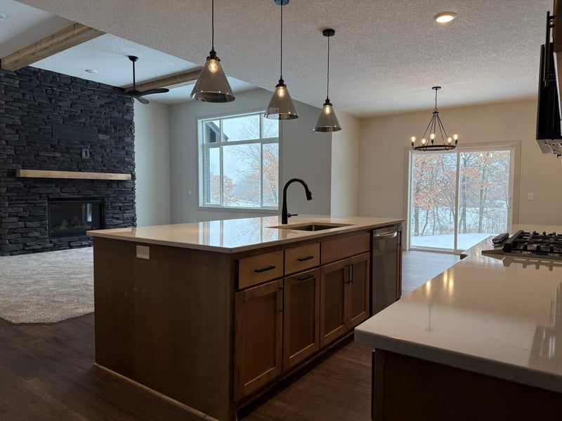 853 200th Ave NW, Oak Grove, MN 55011