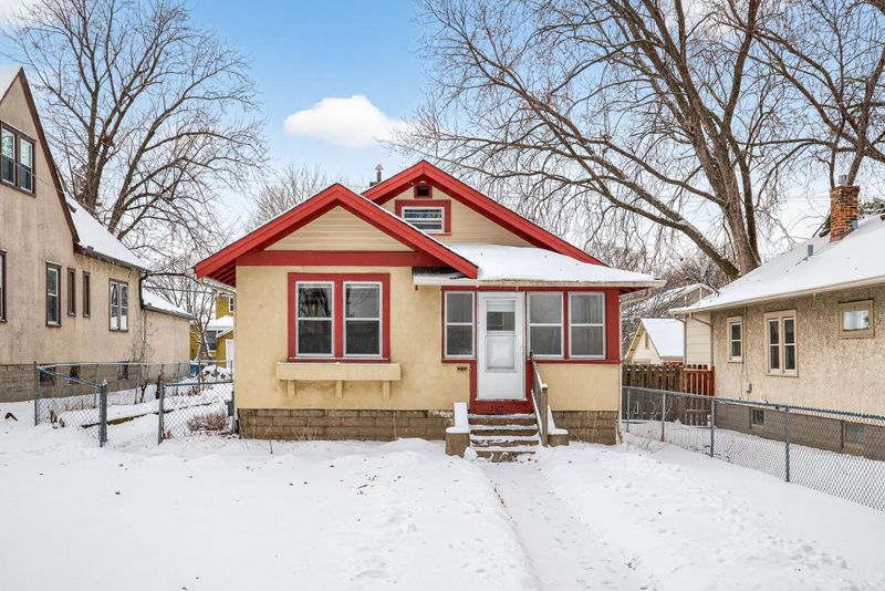 3923 Russell Ave N, Minneapolis, MN 55412